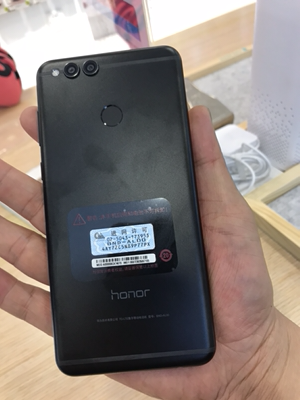 华为 荣耀畅玩7X(BND-AL00)全网通高配版极光