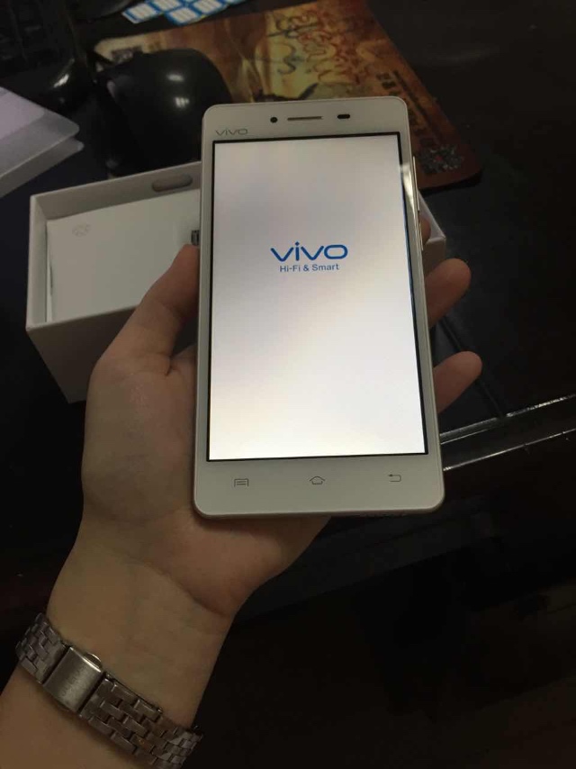 vivo y51 移动4g版流光白 16gb