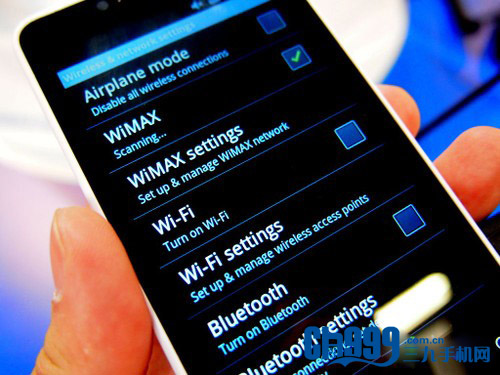 支持WiMax网络 GM800智能手机-手机资讯频道