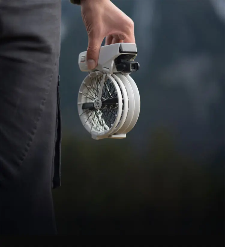 大疆 DJI Flip 无人机 畅飞三电套装