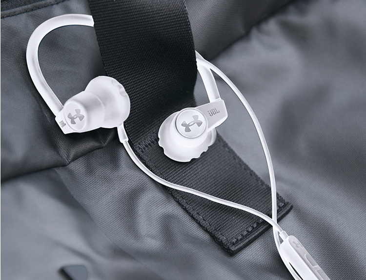 jbl under armour心率版蓝牙耳机黑色