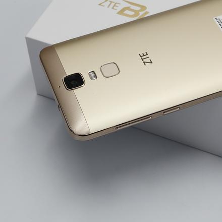 中兴blade a2 plus (bv0730) 全网通金色 3gb 32gb